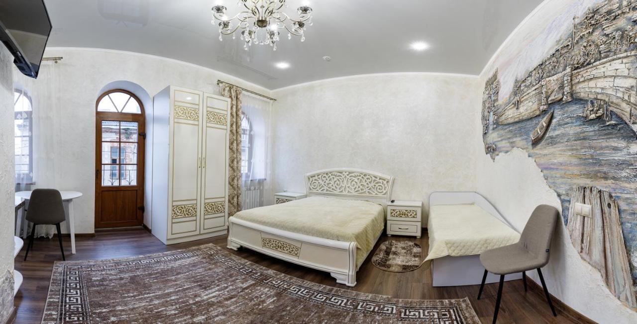 Апартаменти в Старому Місті Sweet House Каменец-Подольский Экстерьер фото