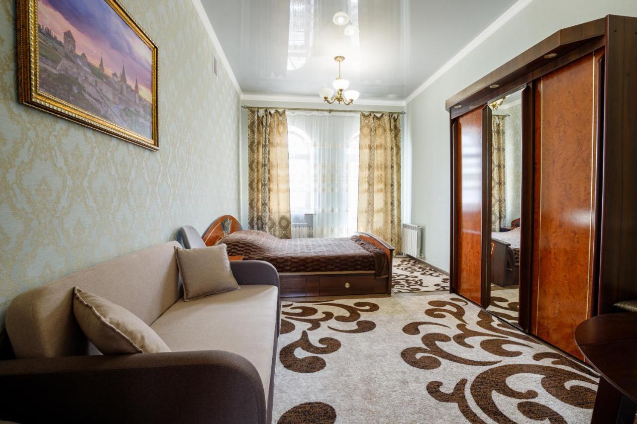 Апартаменти в Старому Місті Sweet House Каменец-Подольский Экстерьер фото